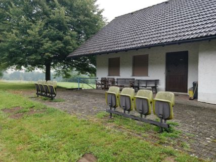 Zum Artikel "Landschaft als Akteur in Performance und Theater – Dienstag, 2. Mai 2023"